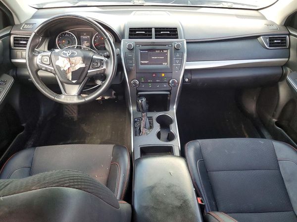2017 TOYOTA CAMRY