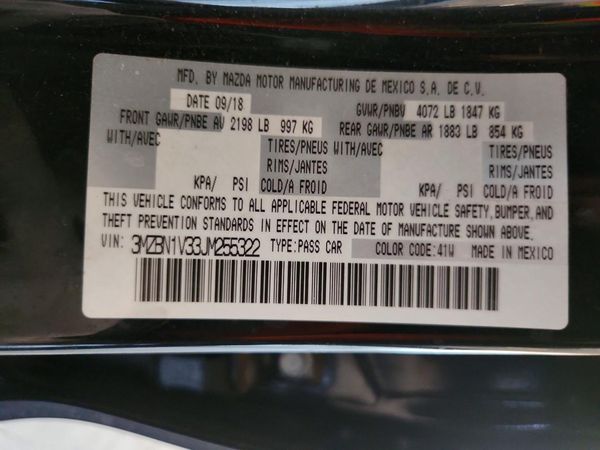 2018 MAZDA 3 Touring — VINS