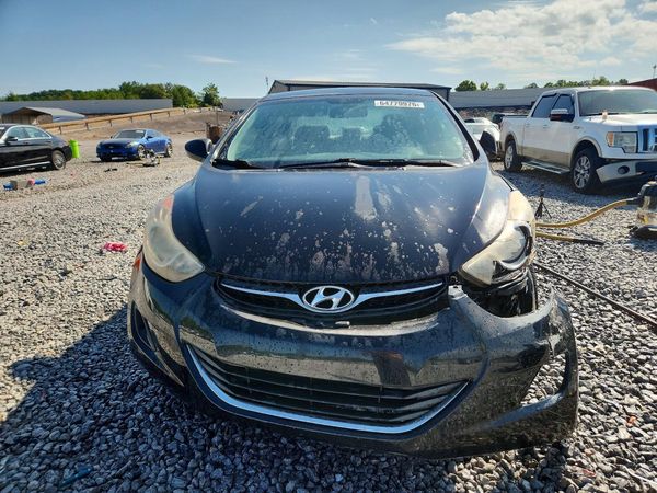 2013 HYUNDAI ELANTRA