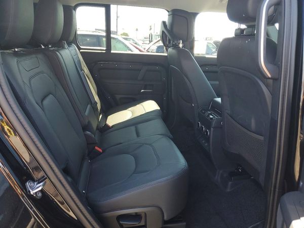2025 LAND ROVER DEFENDER 130 S