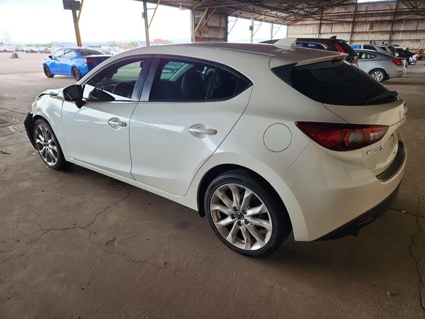 2015 MAZDA 3 Touring/GS