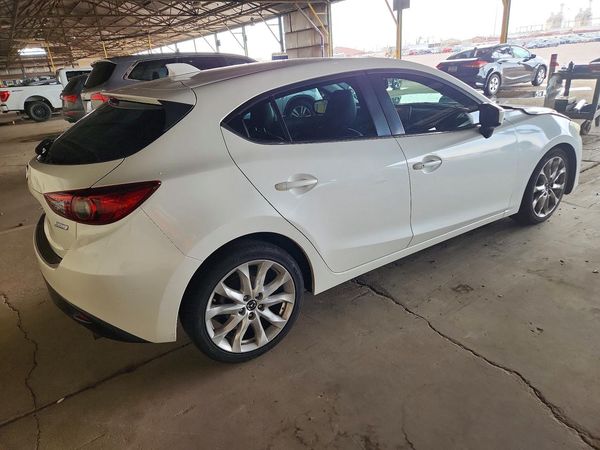 2015 MAZDA 3 Touring/GS