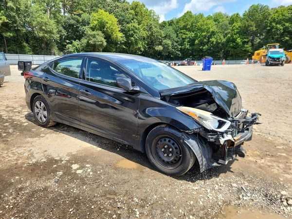 2016 HYUNDAI ELANTRA