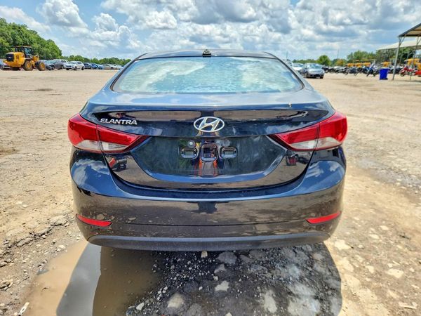 2016 HYUNDAI ELANTRA