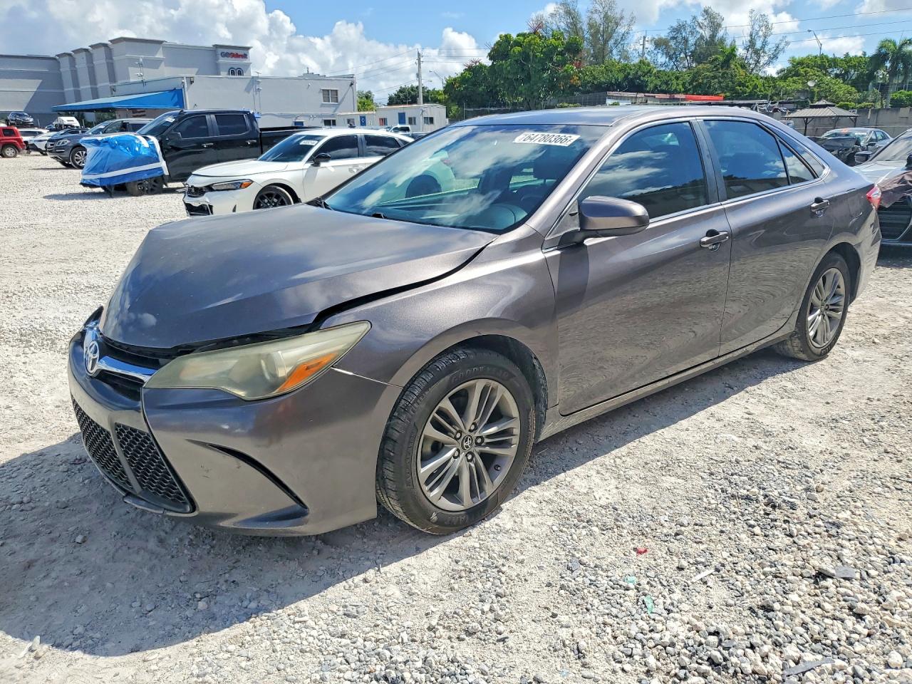 2015 TOYOTA CAMRY
