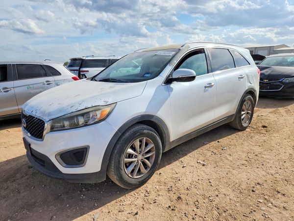 2016 KIA SORENTO L / LX