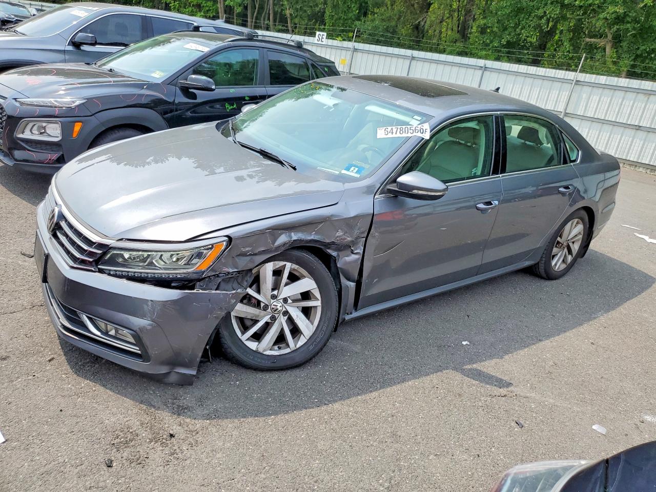 2018 VOLKSWAGEN PASSAT SE, SE w/ Technology