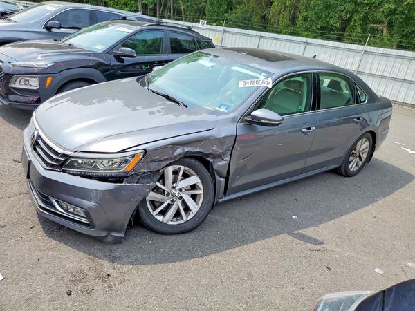 2018 VOLKSWAGEN PASSAT SE, SE w/ Technology