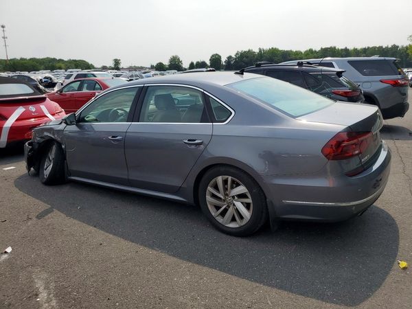2018 VOLKSWAGEN PASSAT SE, SE w/ Technology