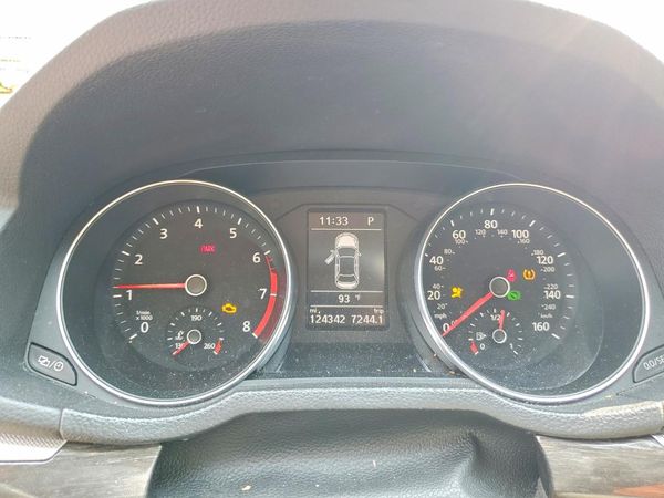 2018 VOLKSWAGEN PASSAT SE, SE w/ Technology