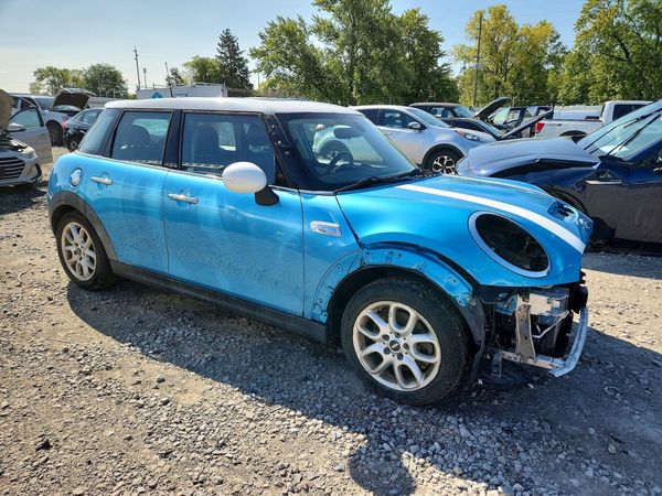 2015 MINI COOPER