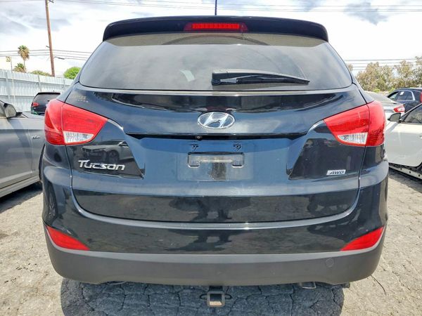 2015 HYUNDAI TUCSON