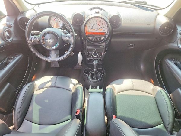 2014 MINI COOPER
