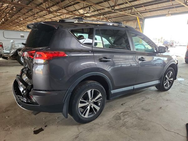 2018 TOYOTA RAV4 Adventure/XLE