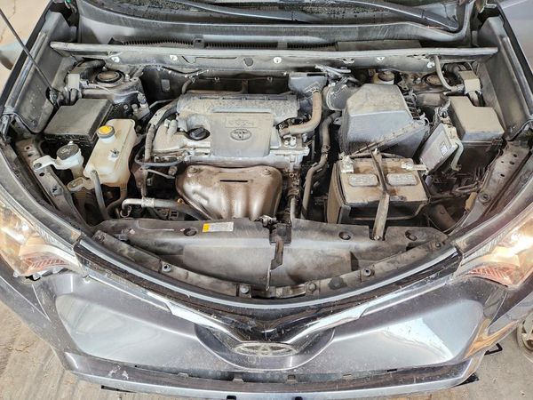 2018 TOYOTA RAV4 Adventure/XLE