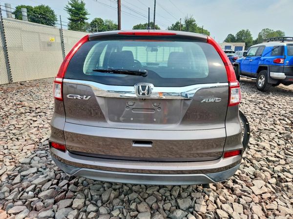 2015 HONDA CRV LX