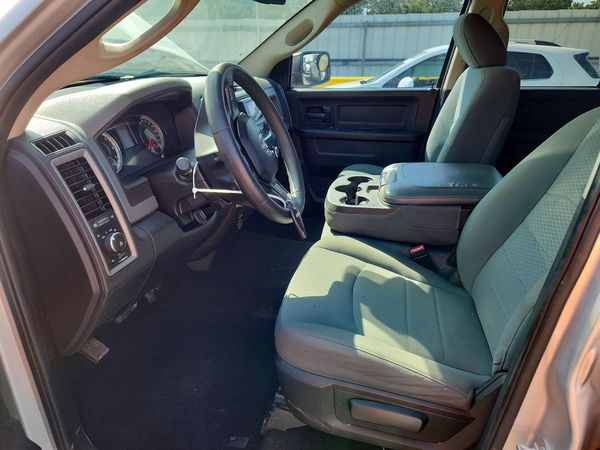 2016 RAM 1500 ST