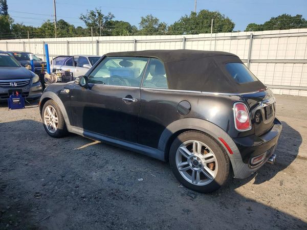 2013 MINI COOPER