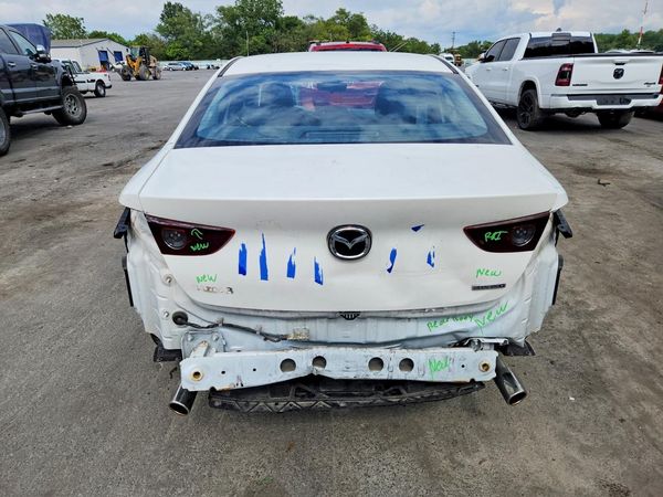2020 MAZDA 3