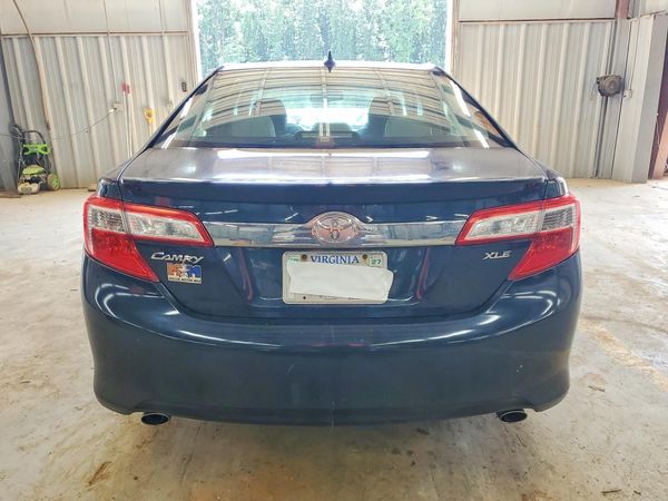 2012 TOYOTA CAMRY