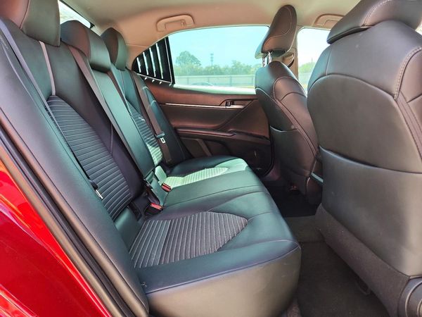 2018 TOYOTA CAMRY