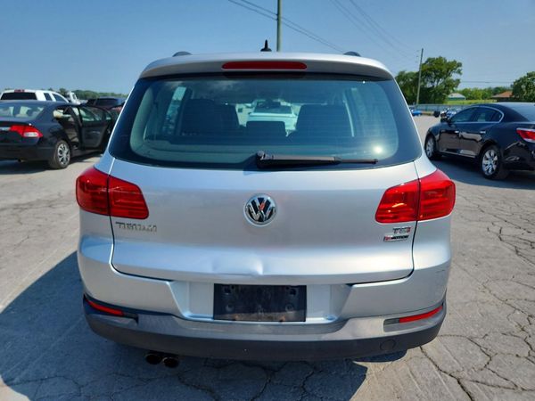 2017 VOLKSWAGEN TIGUAN