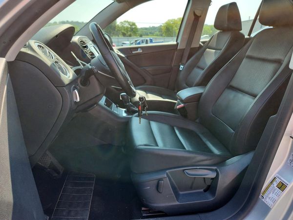 2017 VOLKSWAGEN TIGUAN