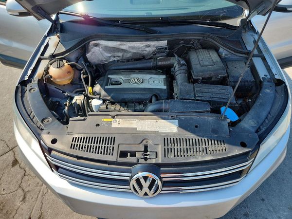2017 VOLKSWAGEN TIGUAN