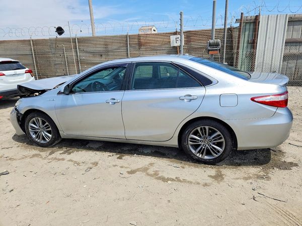 2015 TOYOTA CAMRY SOLA Hybrid