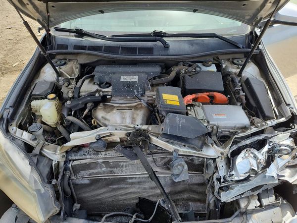 2015 TOYOTA CAMRY SOLA Hybrid