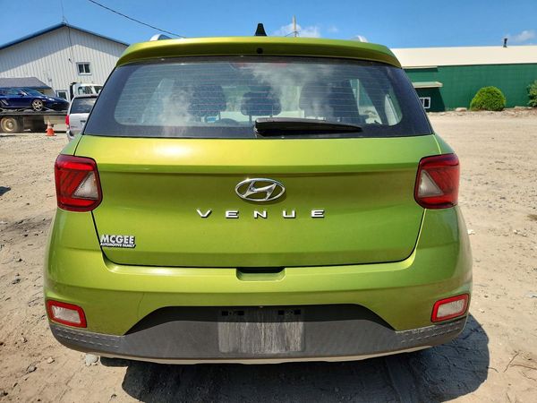 2022 HYUNDAI VENUE SEL & Limited
