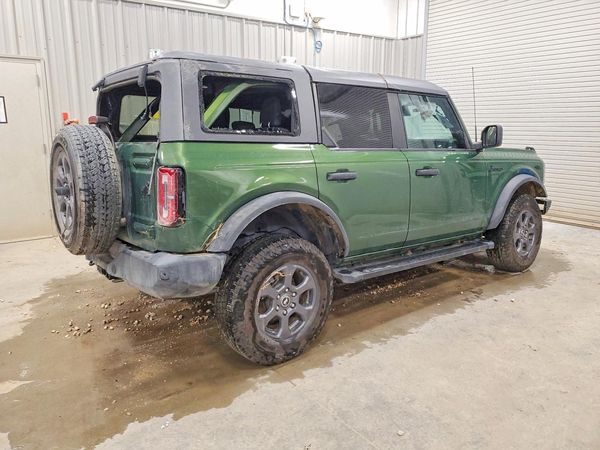 2022 FORD BRONCO
