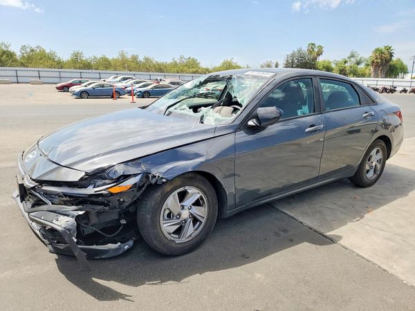 2024 HYUNDAI ELANTRA