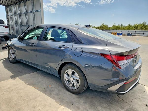 2024 HYUNDAI ELANTRA