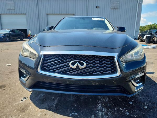 2018 INFINITI Q50