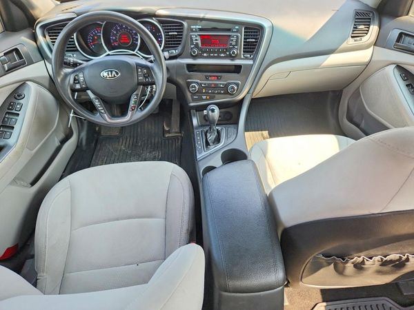 2013 KIA OPTIMA LX
