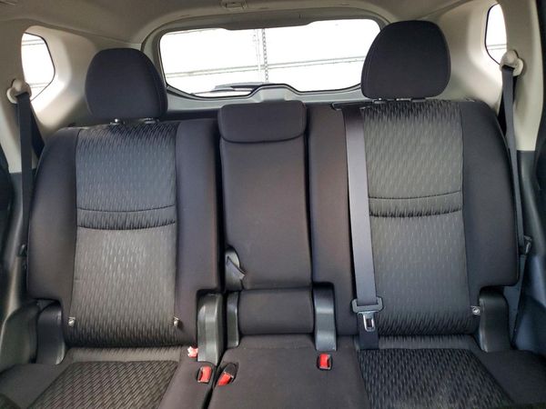 2018 NISSAN ROGUE — SUVN