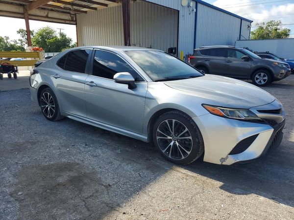 2018 TOYOTA CAMRY L/LE/SE/XLE