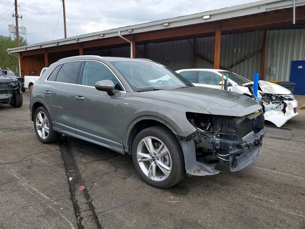 2021 AUDI Q3