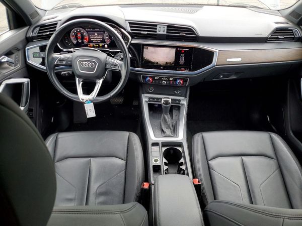 2021 AUDI Q3