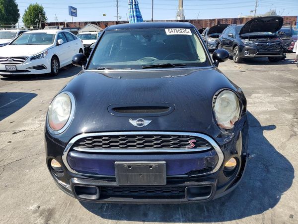 2017 MINI COOPER
