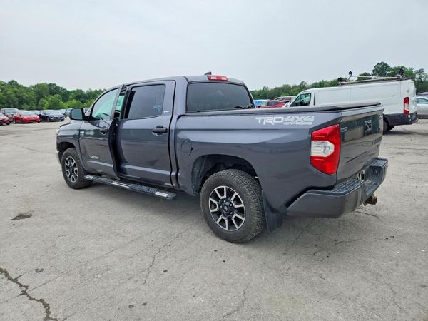 2021 TOYOTA TUNDRA SR5 grade