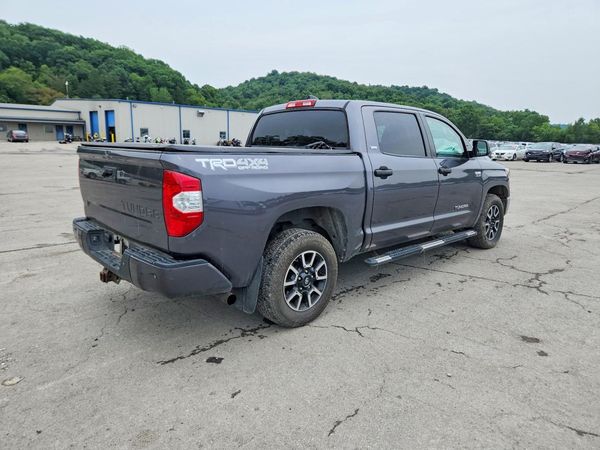 2021 TOYOTA TUNDRA SR5 grade