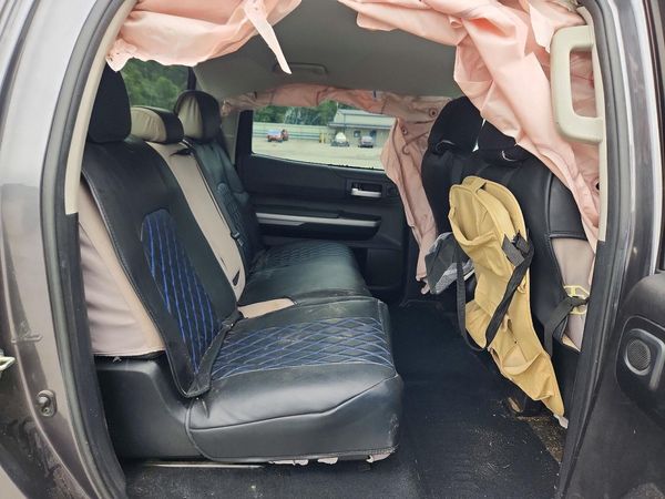 2021 TOYOTA TUNDRA SR5 grade