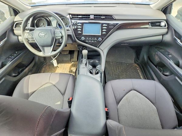 2019 TOYOTA CAMRY