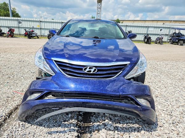 2013 HYUNDAI SONATA GLS/ GLS Popular