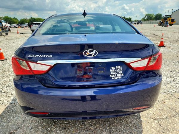 2013 HYUNDAI SONATA GLS/ GLS Popular
