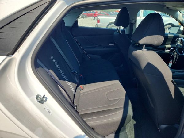 2023 HYUNDAI ELANTRA Blue