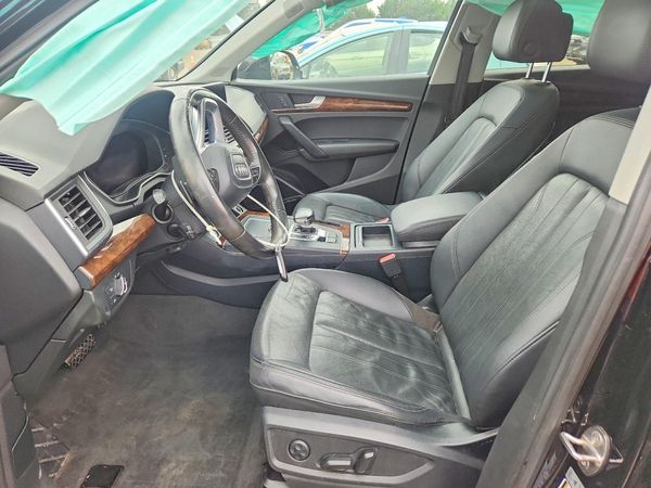 2018 AUDI Q5 quattro Premium Plus