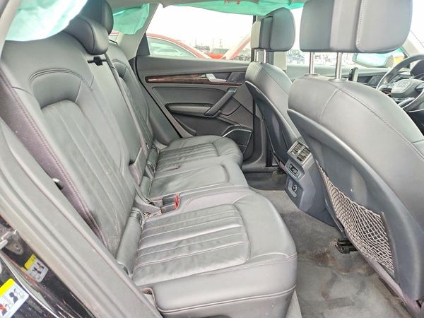 2018 AUDI Q5 quattro Premium Plus